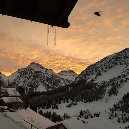 Haus Duranna - Rocks